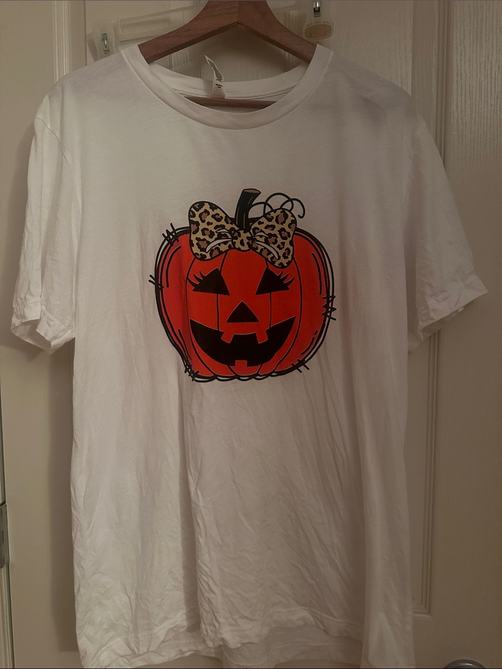 White Halloween Pumpkin Tee with Leopard Bow
